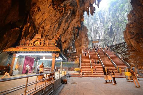 Batu Caves Tour from Kuala Lumpur 2022 - Viator