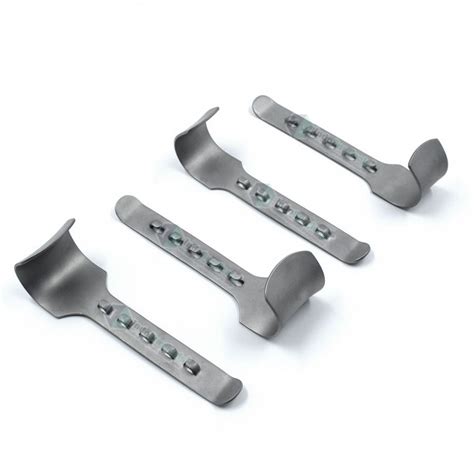 Buy Dennis Browne Ring Retractor with 4 Doyen's Blades Online at Best Price