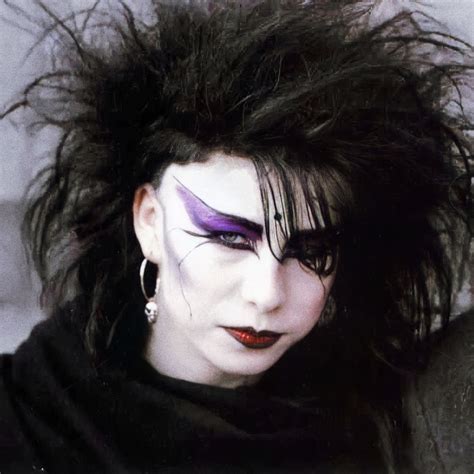 80s Goth Eye Makeup