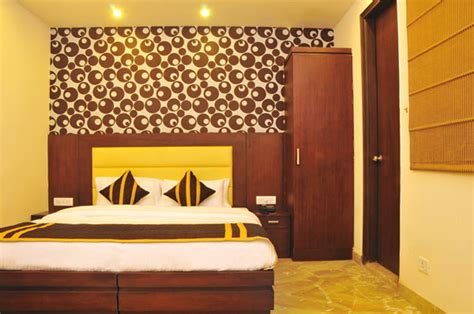 ::.Hotel Paradise Inn.::