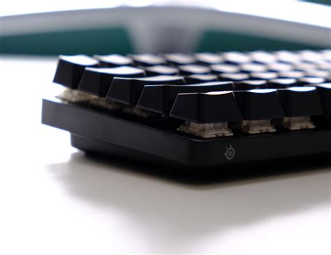 SteelSeries Apex Pro Mini Gen 3: A Hall Effect 60% Keyboard — Meta Ai Labs™