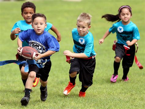 Football Kids 的图像结果