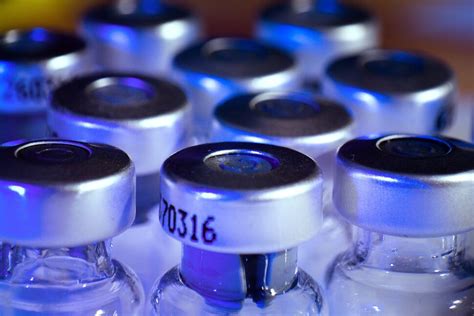 Drugmaker Eli Lilly to Sell Cheaper Generic Humalog Insulin