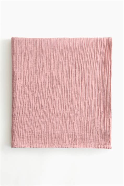 Cotton muslin baby blanket - Light pink - Home All | H&M IN