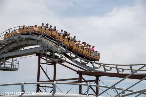 Image result for Road Runner Express