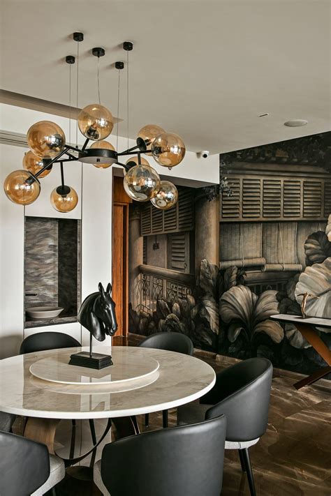 This designer’s home in Kolkata is an opulent ode to maximalism ...