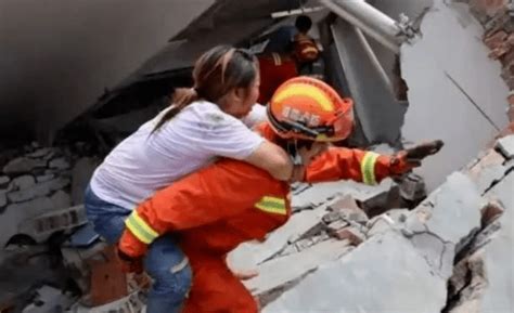 与时间赛跑的营救——长沙居民自建房倒塌事故核心现场救援直击-新华网
