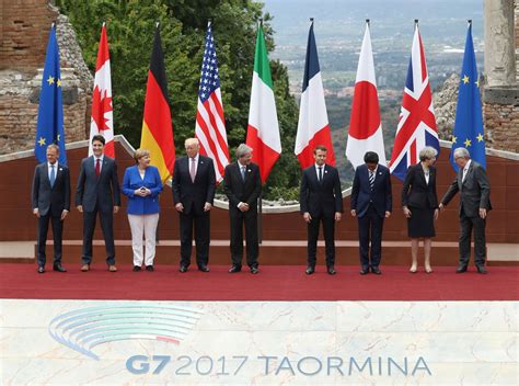 G-7 Leaders Agree to Disagree as Trump Cuts Goals Down to Size - Bloomberg
