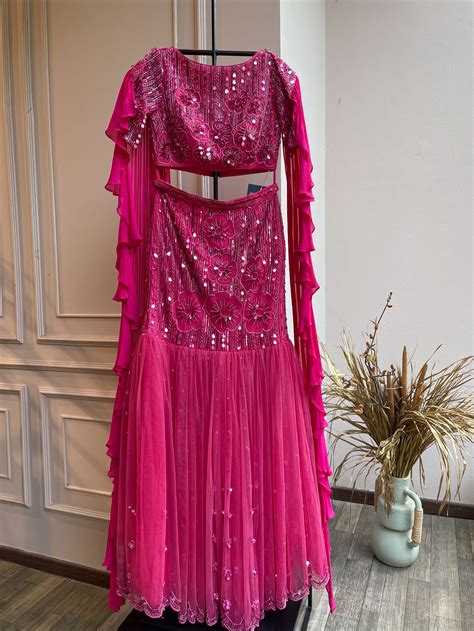 Kimora mermaid Lehenga set with Ruffle dupatta - Fuchsia pink – Issa Studio