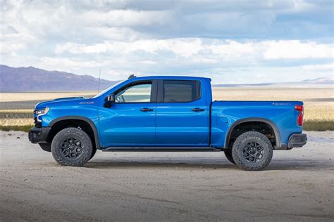 The Chevy Silverado 1500 High Country isn't the best truck in the ...