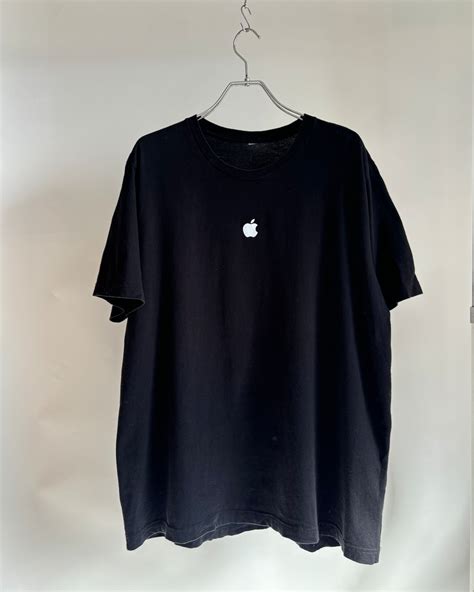 Apple “Team USA”企業 tee t-shirt | LIGHT