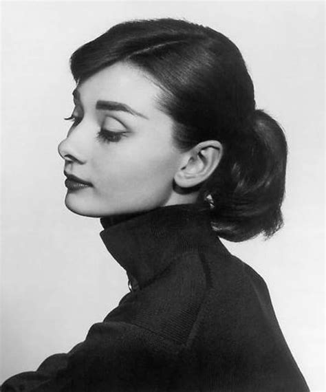 30 Photos of Audrey Hepburn When She Was Young