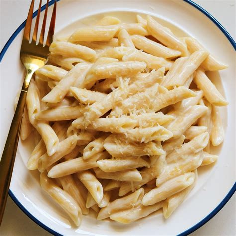 Creamy Penne Alfredo Pasta Recipe (with cream cheese!) - Grilled Cheese ...