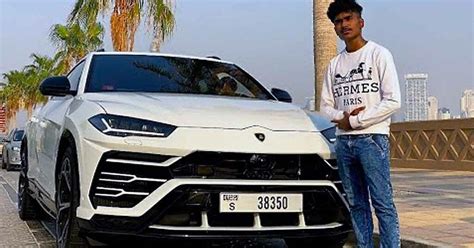 Rent a Rs 3.15 Crore Lamborghini Urus in Dubai for Just Rs 18,000 ...