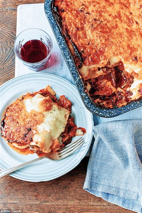 Have a delicious New Year! Aubergine and lentil lasagna  