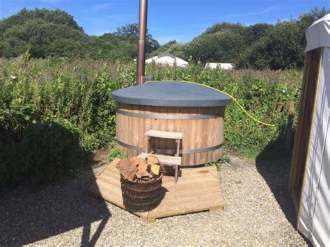 FLORENCE SPRINGS GLAMPING VILLAGE (St. Florence) - Campground Reviews ...