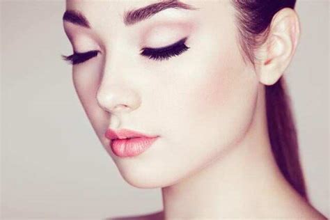6 Beauty Tips for Long Eyelashes | Femina.in