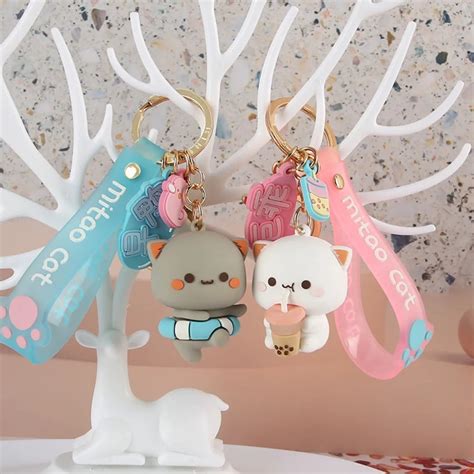 Adorable Peach Gomma Cat Silicone Keychains – Bubu Dudu Products