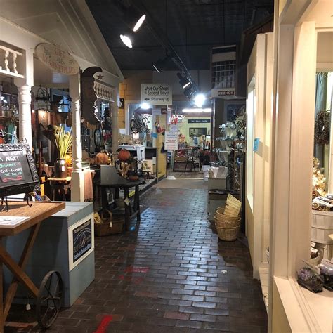 THE COUNTRY SHOPS OF GRABILL (2026) All You Need to Know BEFORE You Go ...