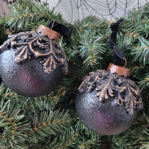 Luxury Christmas Ornaments, Antique Look With Modern Style, Vintage ...
