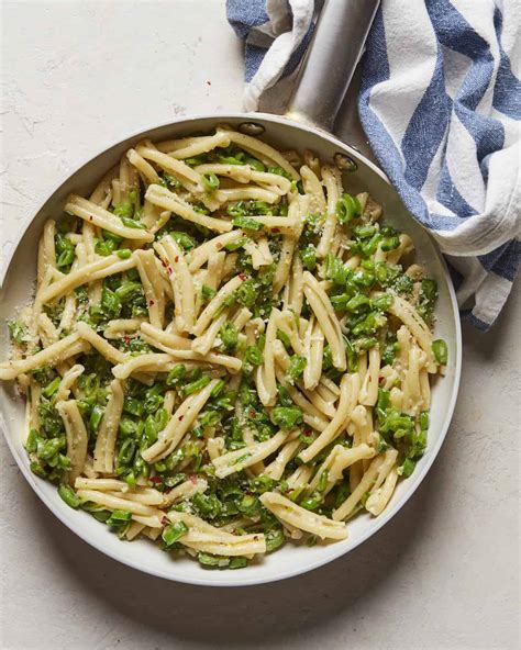 20 Minute Snap Pea Pasta - What's Gaby Cooking