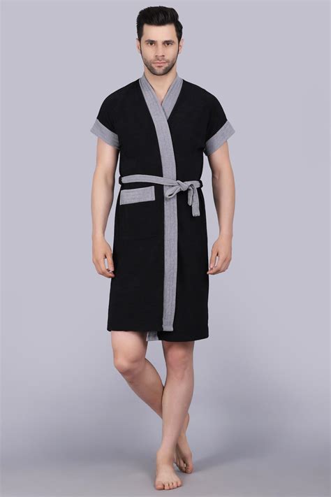 BATHROBE.IN