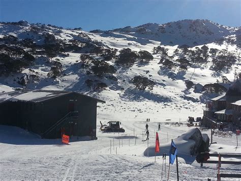 ARLBERG SKI LODGE (Charlotte Pass) - Hotel Reviews & Photos - Tripadvisor