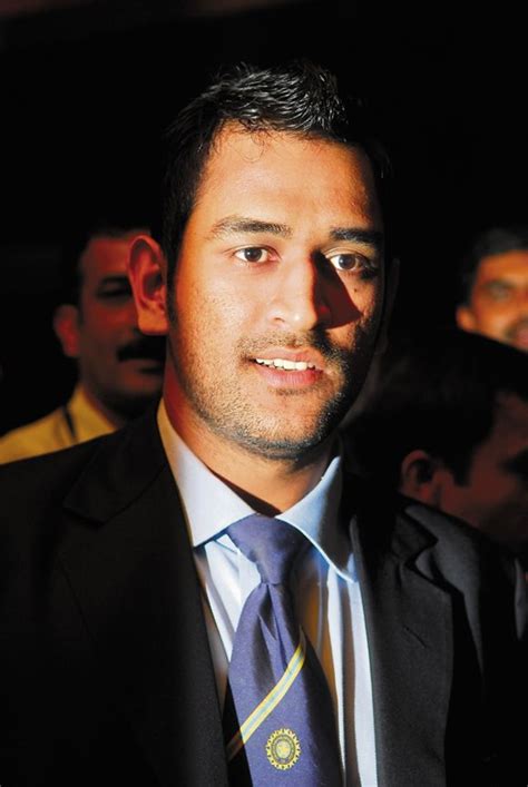Mahendra Singh Dhoni Photo Gallery: Cricket Photos, Pictures, and ...