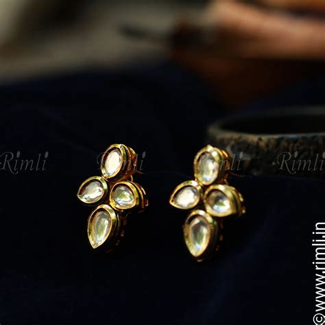 Ethnic Kundan Earrings - Clover Shape