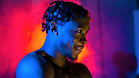 Keyshawn Davis vows to deliver Olympic gold after fighting on Saul ...