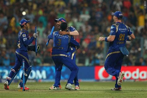 IPL 2015 Final: Mumbai Indians vs Chennai Super Kings in Pictures ...