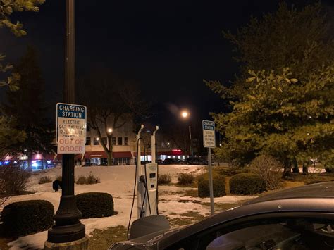 Stateline Family YMCA | Beloit, WI | EV Station