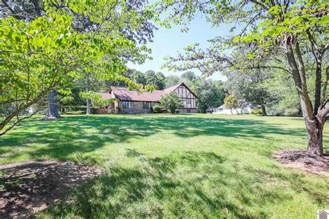 101 Tamarix Dr Paducah KY 42003 | Sold