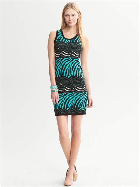 Issa Collection Zebra Printed Sleeveless Sweater Dress | Banana Republic
