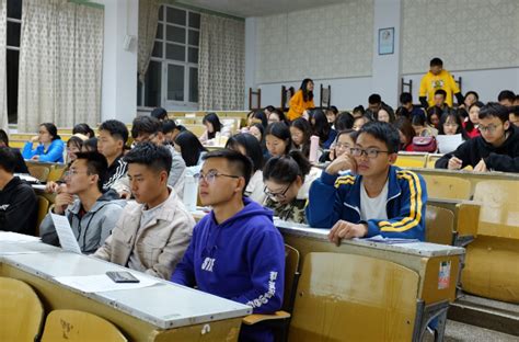 大学里怎么拿奖学金？（准大一必看） - 知乎