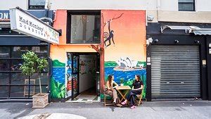 MAD MONKEY DOWNTOWN (Sydney) - Hostel Reviews, Photos, Rate Comparison ...