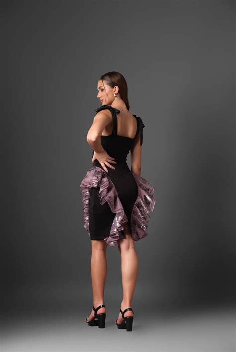 Western Clothes For Women | Trendy Outfits For Women - Meeami Fashion