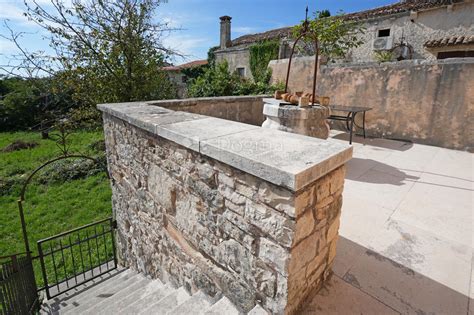 EKSKLUZIVNO! Tradicionalna prostrana kuća , kuća, površina 210m2