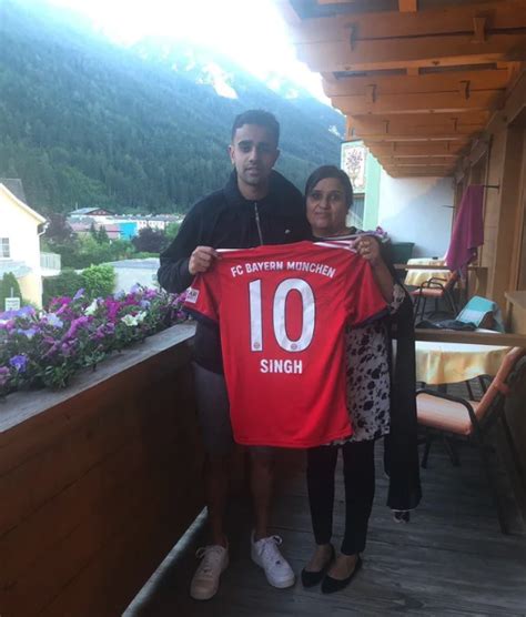Sarpreet Singh to be the first Indian-origin player to play for Bayern ...