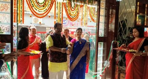 NARAYAN JEWELLER ANNOUNCES GRAND OPENING OF ITS STATE-OF-THE-ART ...