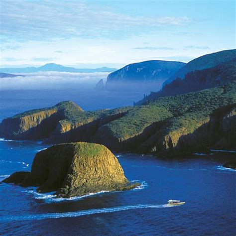 Full-Day Bruny Island Cruises Day Tour from Hobart, Franklin Wharf ...