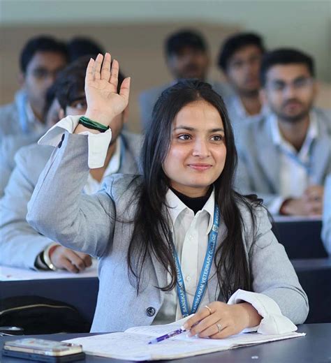 Best Private University in Haryana & Delhi NCR | Sanskaram University