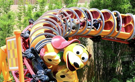 Top 10 Rides At Disneyland