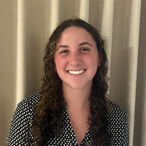 InnerView - Member Profile - Ashley Nelson