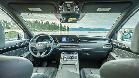 2020 Hyundai Palisade Uses Silence, Luxury Against Explorer and ...