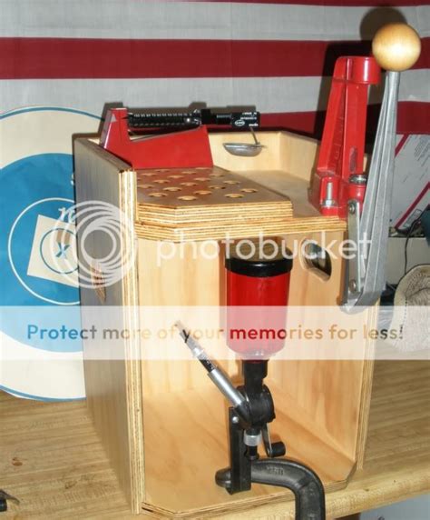 Homemade Portable Reloading Bench with Safe 的图像结果