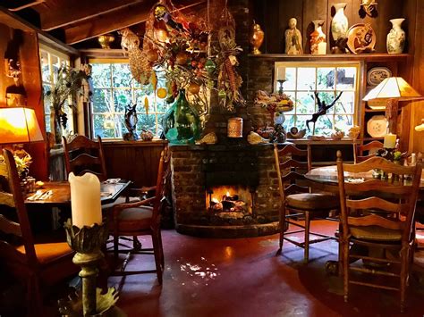 DEETJEN'S BIG SUR INN RESTAURANT - Restaurant Reviews, Phone Number ...