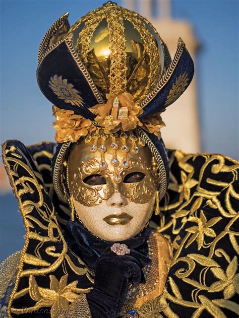 Voir les d&eacute;tails de l&rsquo;image associ&eacute;e. Photos Masques Costumes Carnaval Venise 2015 | page 2
