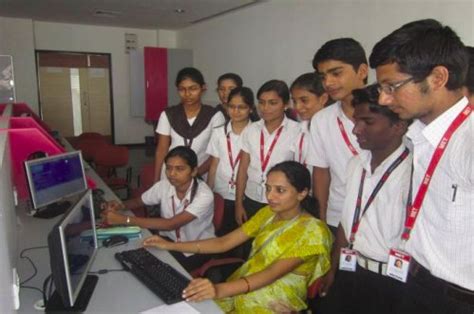 MET's Institute of Technology, Polytechnic Nashik Campus: Photos ...