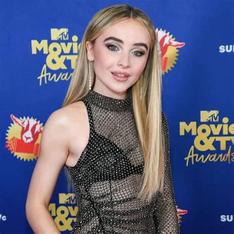 Sabrina Carpenter Measurements